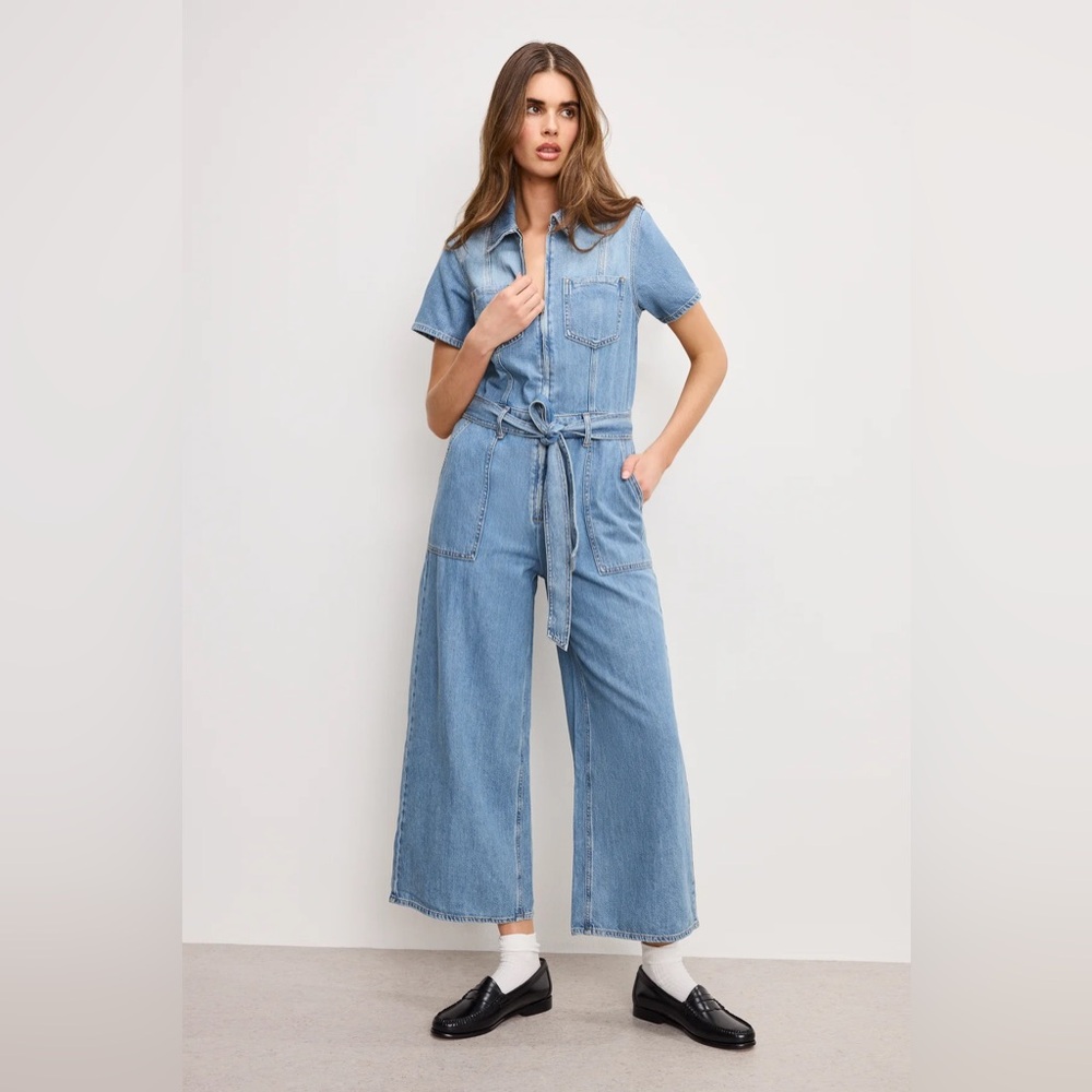 Good American - FIT FOR SUCCESS LITE LINEN DENIM CROPPED JUMPSUIT